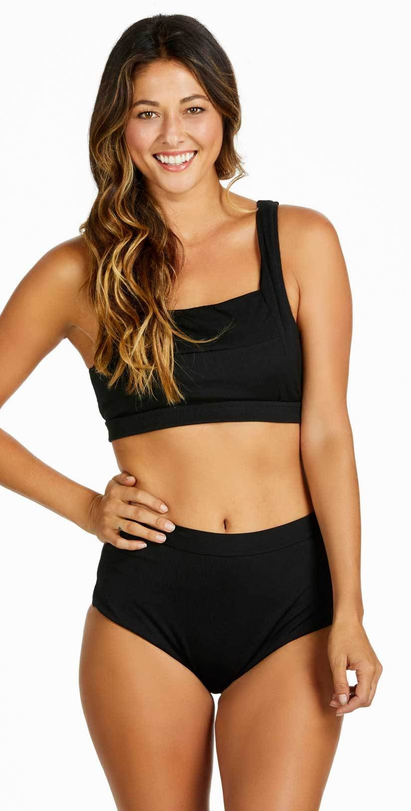 Raisins Ribbed Summer Halter Top in Black Y710282-BLK: