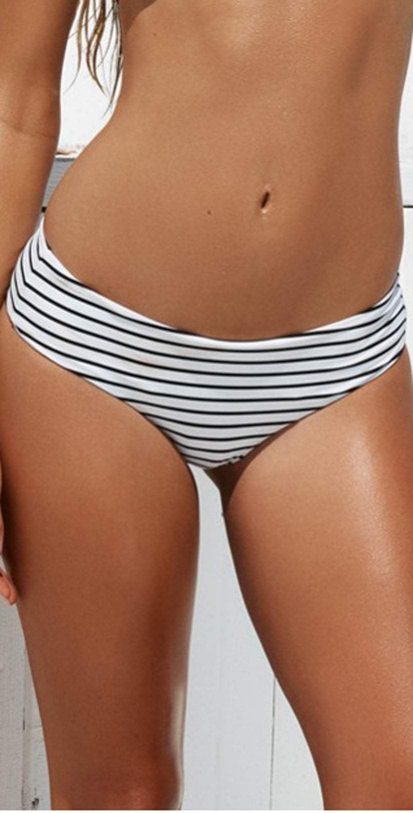 Beach Bunny Fine Lines Reversible Hipster Bottom B17106B8R-STRP: